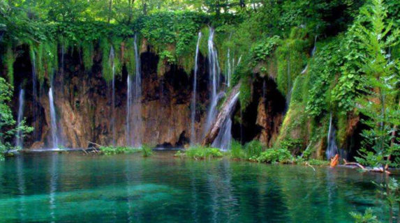 شلالات لبنان الطبيعية عوامل جذب سياحية جريدة وجهات